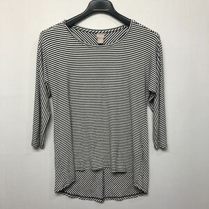 Chico's Women 3/4 Sleeve Blouse Top Shirt Size 0 Small Stripes M210 -21